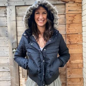 Volcom black puffy jacket